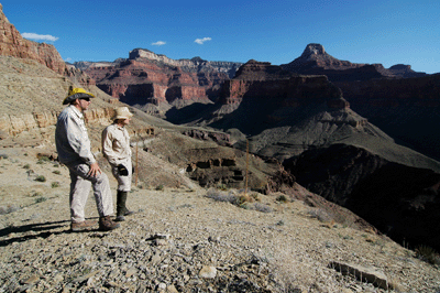 Surveying the exit route from the Cheops/Isis saddle